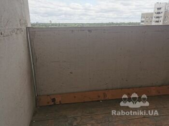 Занизити бетонний парапет (товщ стіни 4,5 см)