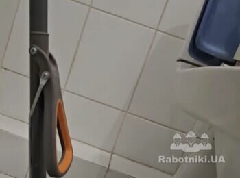 Ремонту труб в стіні