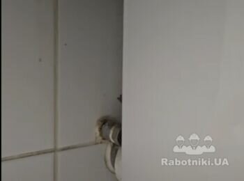 Ремонту труб в стіні