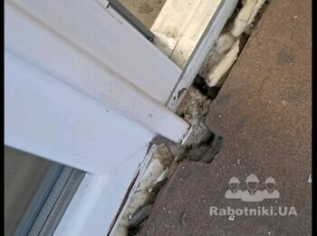 Поставить на место раму окна после ударной волны