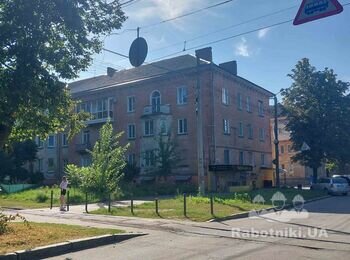 Ремонт шатрової покрівлі 1115 м2