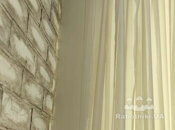 Оздоблювальні роботи потрісканих стін