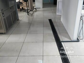 Прокласти додатковий трап до існуючої системи в готовому приміщенні