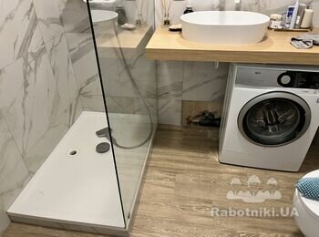 Демонтаж - Монт аж душової кабіни з мметою усунення протікань