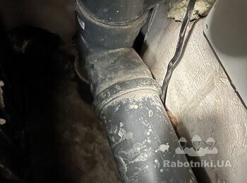 Демонтаж - Монт аж душової кабіни з мметою усунення протікань