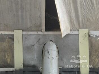 Ремонт даху в арковому ангарі