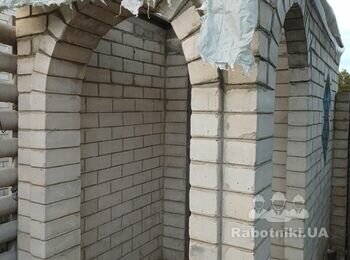 Не большой обьем 12кв.м. укладки плитки в хоз.постойки