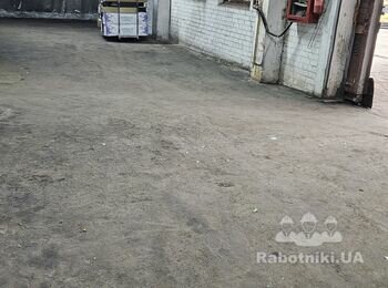 Зачистити приміщення (580м2)