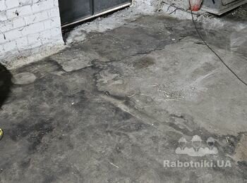 Зачистити приміщення (580м2)