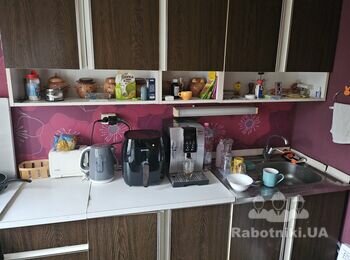 Треба покласти плитку на кухні