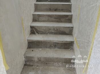 Обшити монолітні сходи деревом 16 ступенів плюс підступні