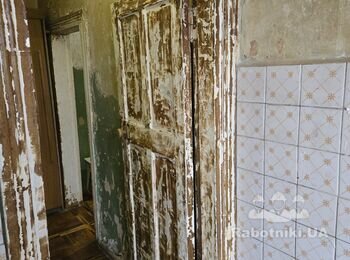 Шліфування і фарбування дверей міжкімнатних