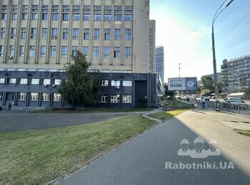 Навісний вентильований фасад