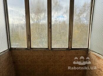 Обшити балкон ламінатом