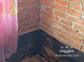 Штробление кирпичной стены
