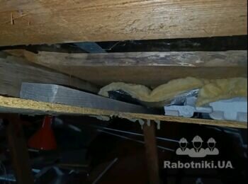 Встановлення мансардного вікна