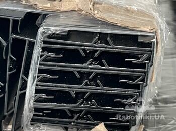 Монтаж плінтуса прихованого типу