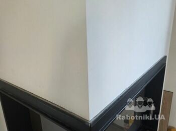 Ремонт плитки навколо топки каміну