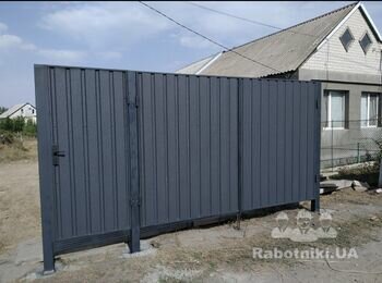 Монтаж паркану з 3д сітки