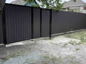 Монтаж паркану з 3д сітки