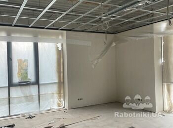 Монтаж гіпсокартон на стелю