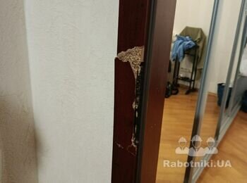 Заменить наличник на межкомнотной двери