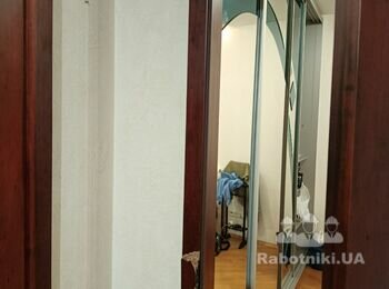 Заменить наличник на межкомнотной двери