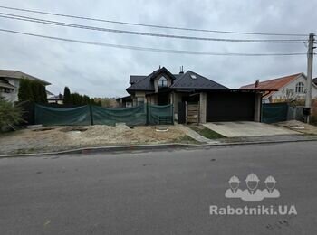 Забор (лента, кирпичные столбы и профнастил) 15метров длина