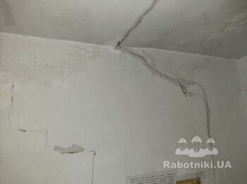 Штробление под проводку, кирпич