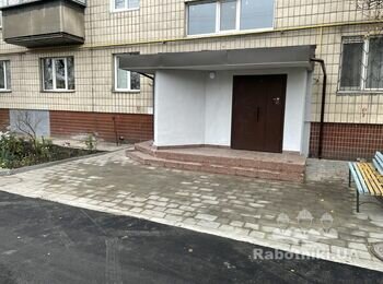 Потрібні плиточники на ремонт підїздів