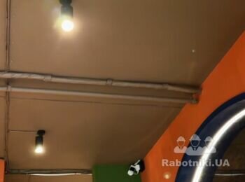 Монтаж повітропроводів по відкритій стелі