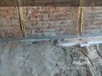 Потрібно укласти плитку в душі. Два санвузли.