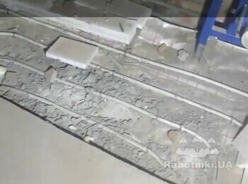 Потрібно укласти плитку в душі. Два санвузли.