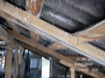 Улаштування покрівлі 980 м2 з проф листу замість шиферної