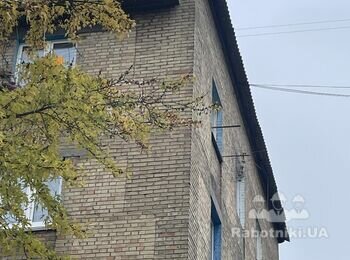 Улаштування покрівлі 980 м2 з проф листу замість шиферної