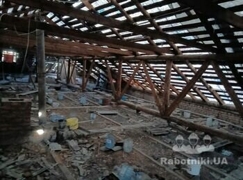 Демонтаж старої та монтаж нової покрівлі на Святошино