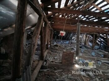 Демонтаж старої та монтаж нової покрівлі на Святошино