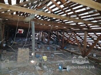 Демонтаж старої та монтаж нової покрівлі на Святошино (Київ)