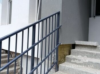 Треба зварити перила огородження в цеху