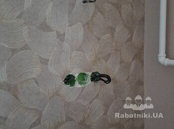 Усановка розеток та вимикачів в кімнаті