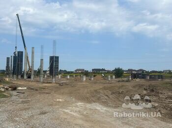 Монолітні роботи 300м3