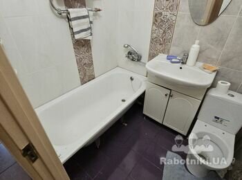 Установка ванны в чистовом санузле