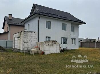 Реконструкція з прибудовою