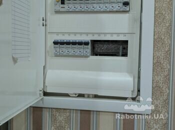 Встановлення Гібридного інвертора + АКБ