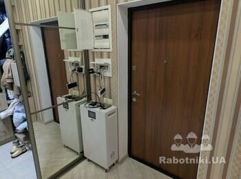 Встановлення Гібридного інвертора + АКБ