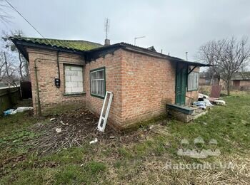 Будівництво прибудови 6,7х3,5 з навісом 1,8 х3,5 м