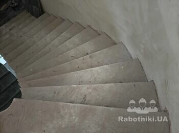 Потрібно бригада плиточників для облицювання сходів плиткою