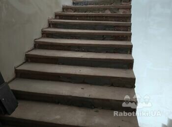 Потрібно бригада плиточників для облицювання сходів плиткою