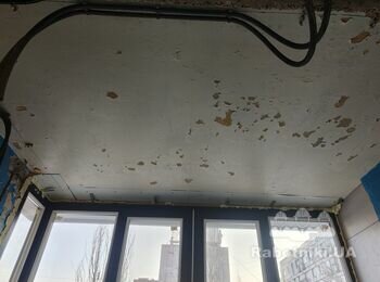 Подготовка стен и потолков под отделку (демонтаж/зачистка)