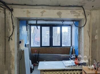 Подготовка стен и потолков под отделку (демонтаж/зачистка)